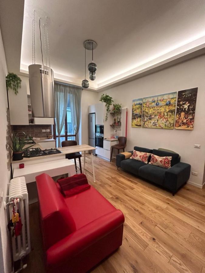 Gam Gam Isola Room Rent มิลาน ภายนอก รูปภาพ